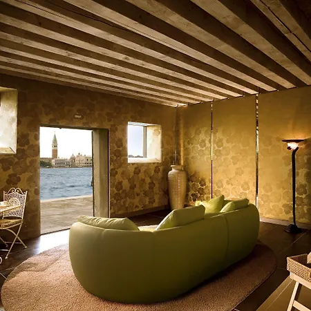 Bauer Palladio & Hotell